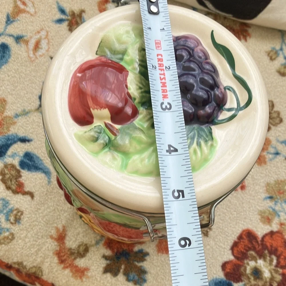 VINTAGE GOURMET HOME ACCENTS RAISED FRUIT CERAMIC FOOD SEAL CANISTER 8”x5” - Picture 14 of 17